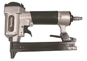 Hướng dẫn sử dụng và bảo hành máy bắn đinh pallet dùng hơi Makita AN902